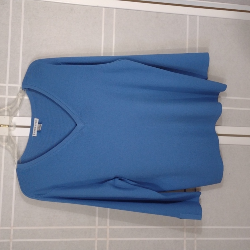 Pendleton V-neck sweater XL